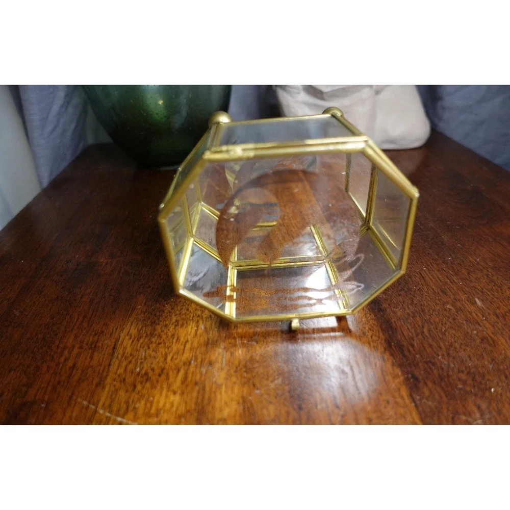 glass gold trim and‎ hinged lid footed octagon jewelry box with mirrored base